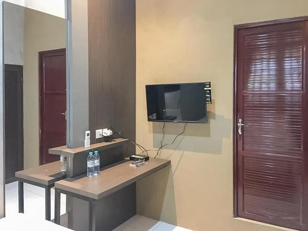 Лаванг: RedDoorz near Wisata Paribendo Lawang