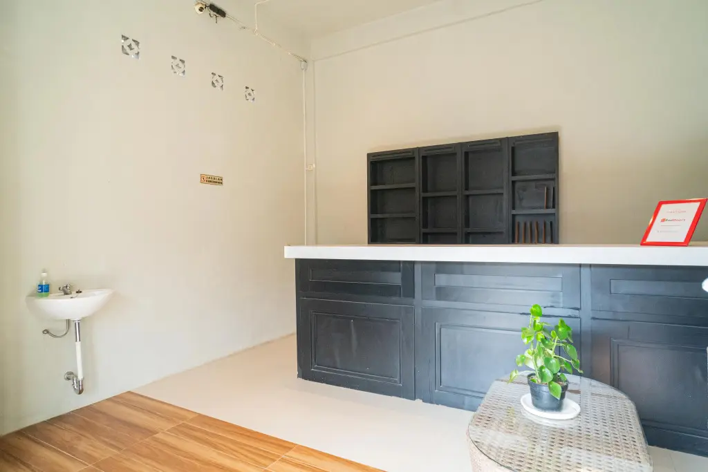 Лаванг: RedDoorz near Wisata Paribendo Lawang