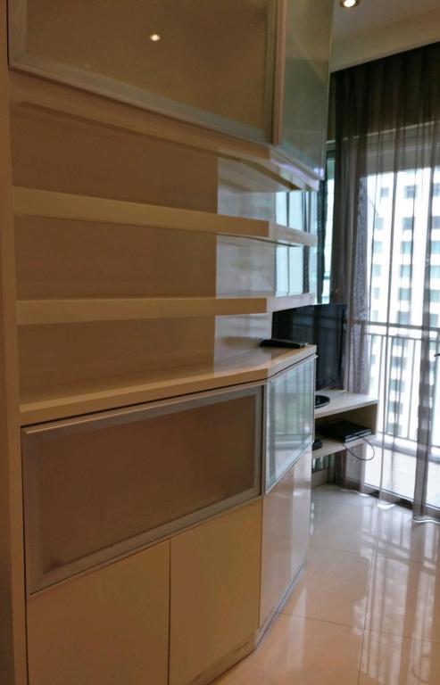 Джакарта: Luxurious 2 BR Apartment on Sudirman Rd in Central Jakarta