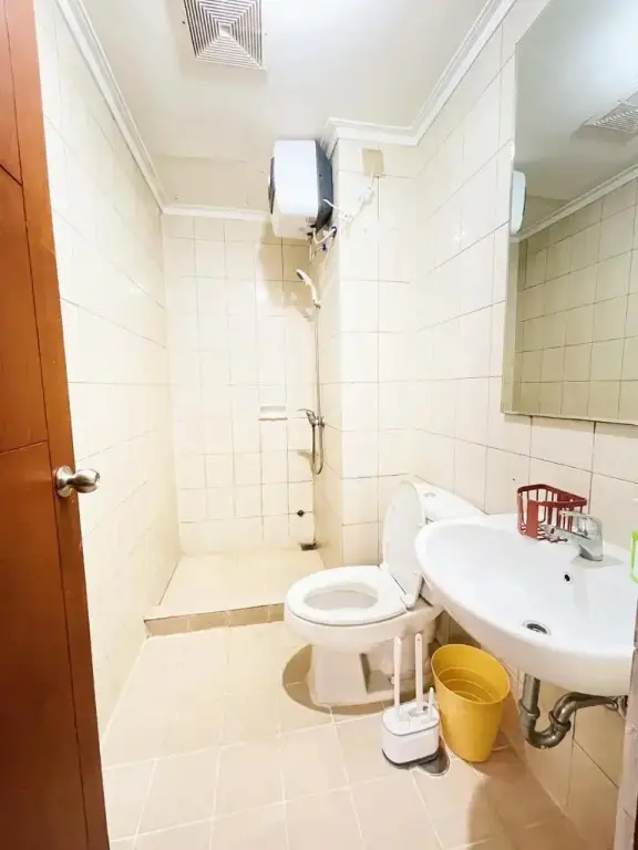 Джакарта: Super Cozy 2br Apt with Direct Access To Mall