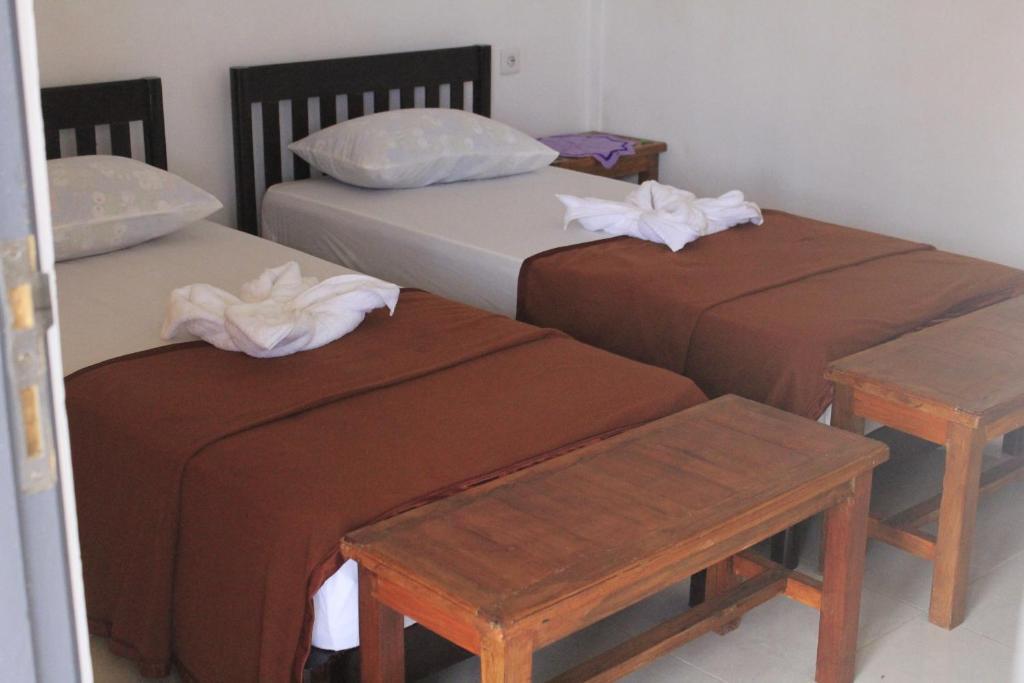 Энде: Eja Guest House
