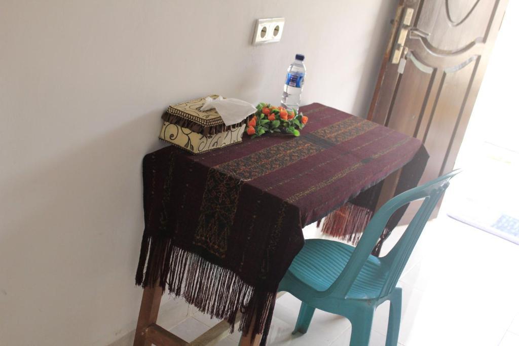 Энде: Eja Guest House
