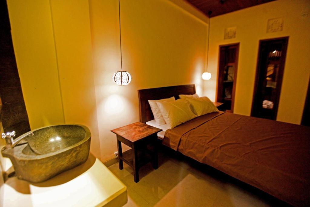Блахбату: Arsuma Guest House
