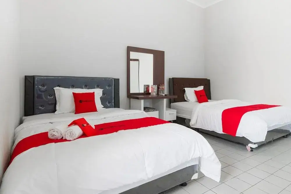 Маланг: Reddoorz Near Batik Tulis Celaket 2