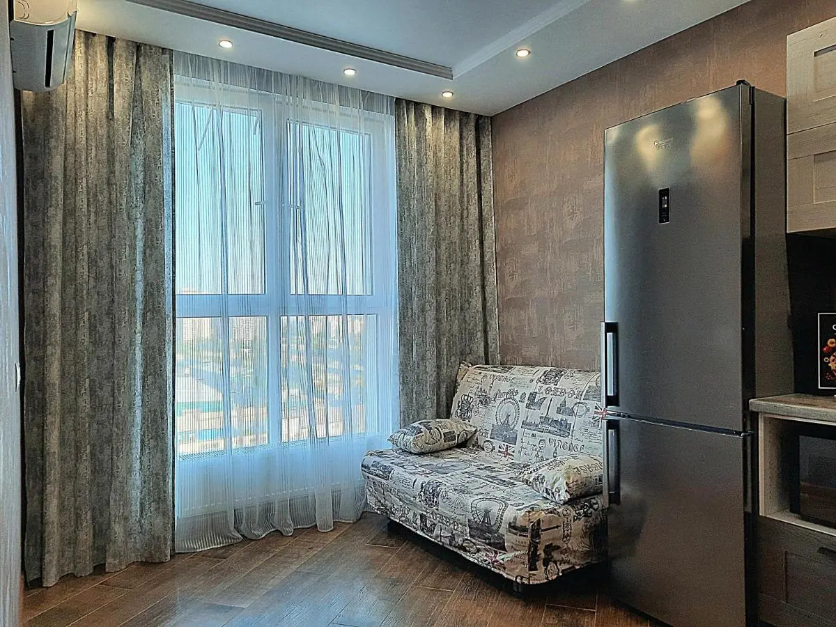 Краснодар: NEW-Loft Apart, самый ЦЕНТР! ул. Красная176, до 4 гостей