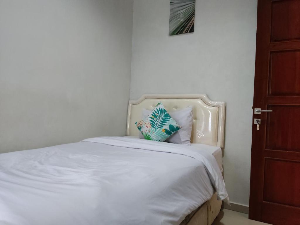 Гарут: Alana House Syariah