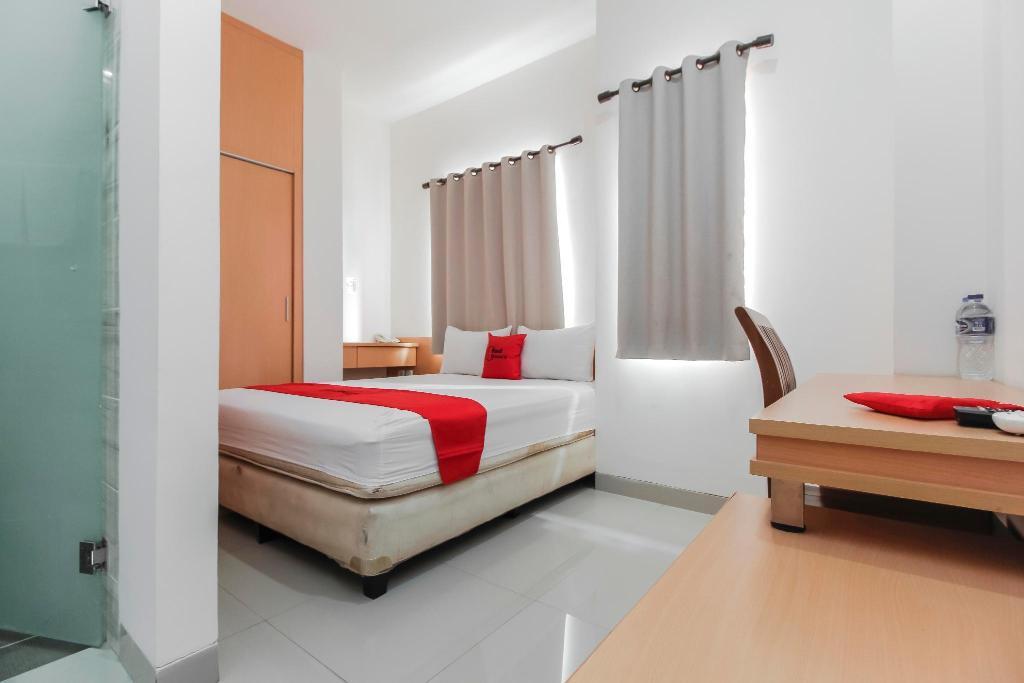 Бекаси: Reddoorz Plus Near Galaxy Bekasi