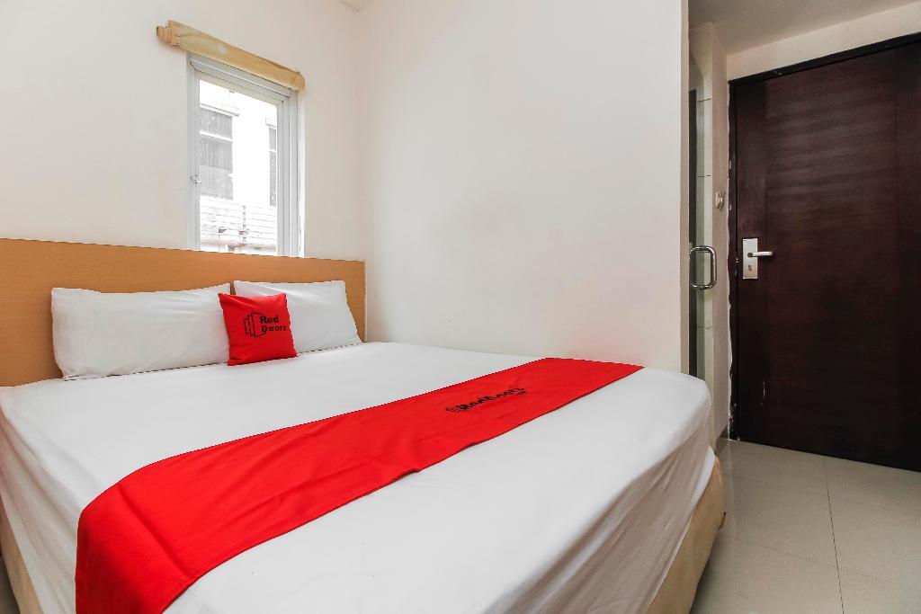 Бекаси: Reddoorz Plus Near Galaxy Bekasi