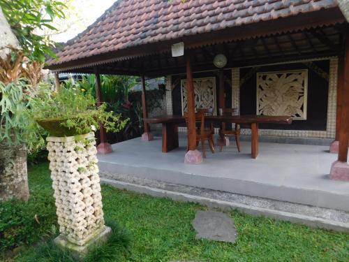 Сингападу Калер: Keong Sari Guest House