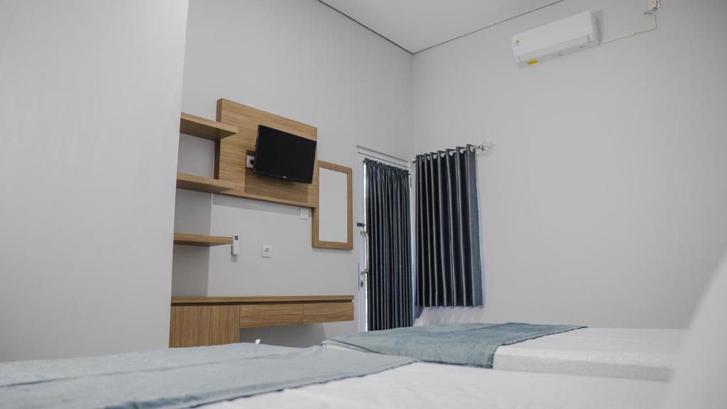 Тегал: Sitiinggil Guest House Syariah
