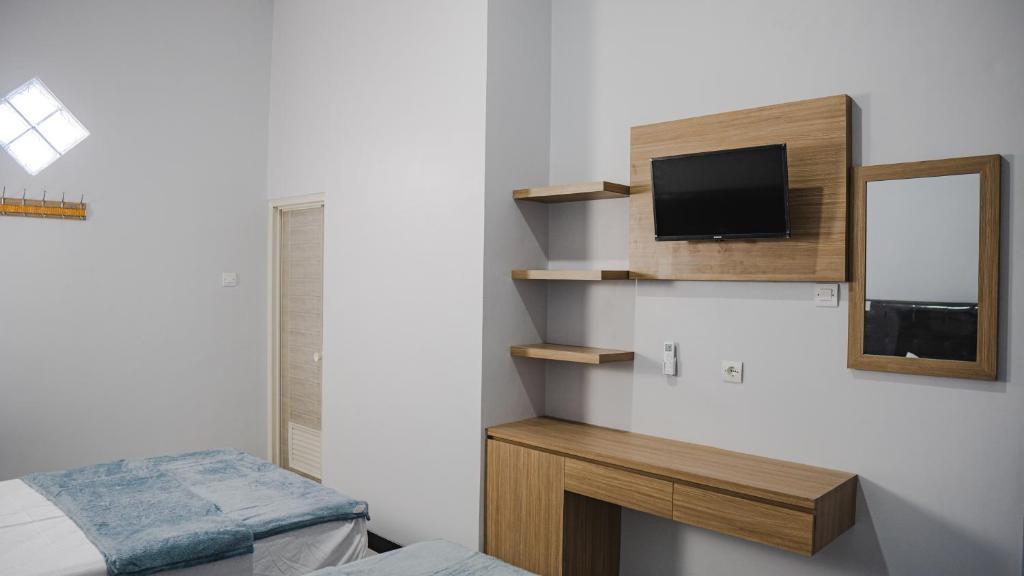 Тегал: Sitiinggil Guest House Syariah