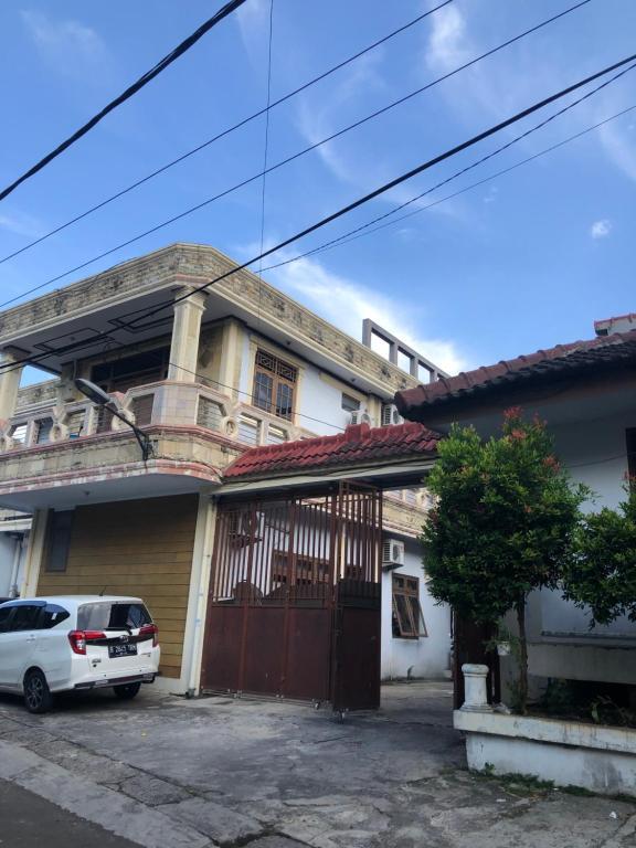 Джакарта: Kost kasturi