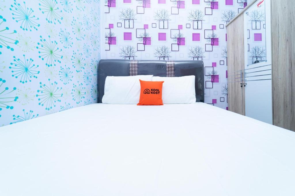 Джакарта: Koolkost at Menceng Raya - Minimum Stay 30 Nights