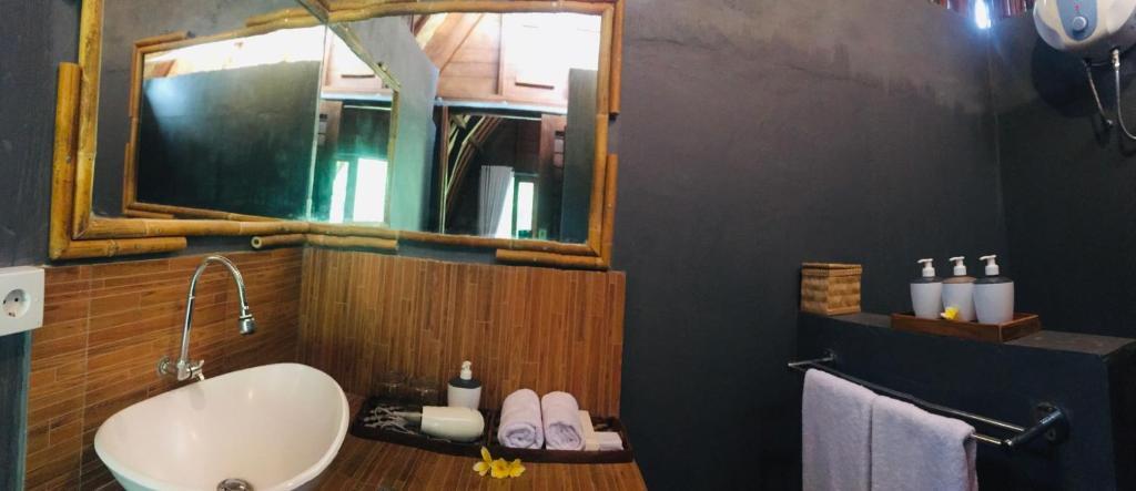 Унгасан: Pondok sari homestay