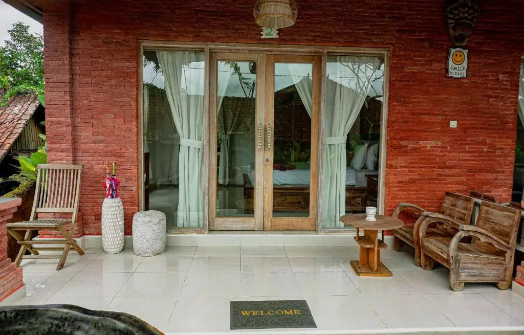 Тойа Бунгках: Kresna Asih House