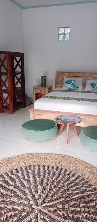 Пурвакерти: Kupu kupu Guest House