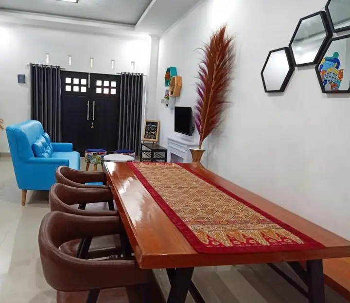 Батуретно: Odessa 2 - Four spacious family room with en-suite and balcony
