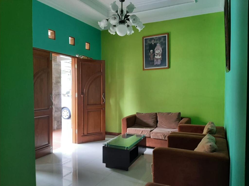 Батуретно: Rabbani Family Homestay