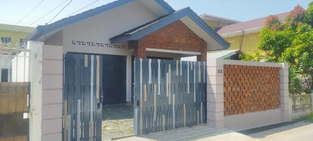 Медан: Tropical Cozy House in the Heart of Medan