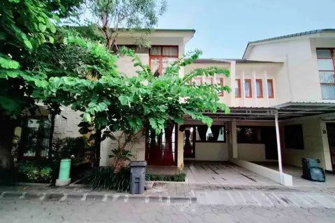 Awana Dream 4 bedrooms house , 5min to Alun Alun, Kraton, Malioboro bdc — фото 1