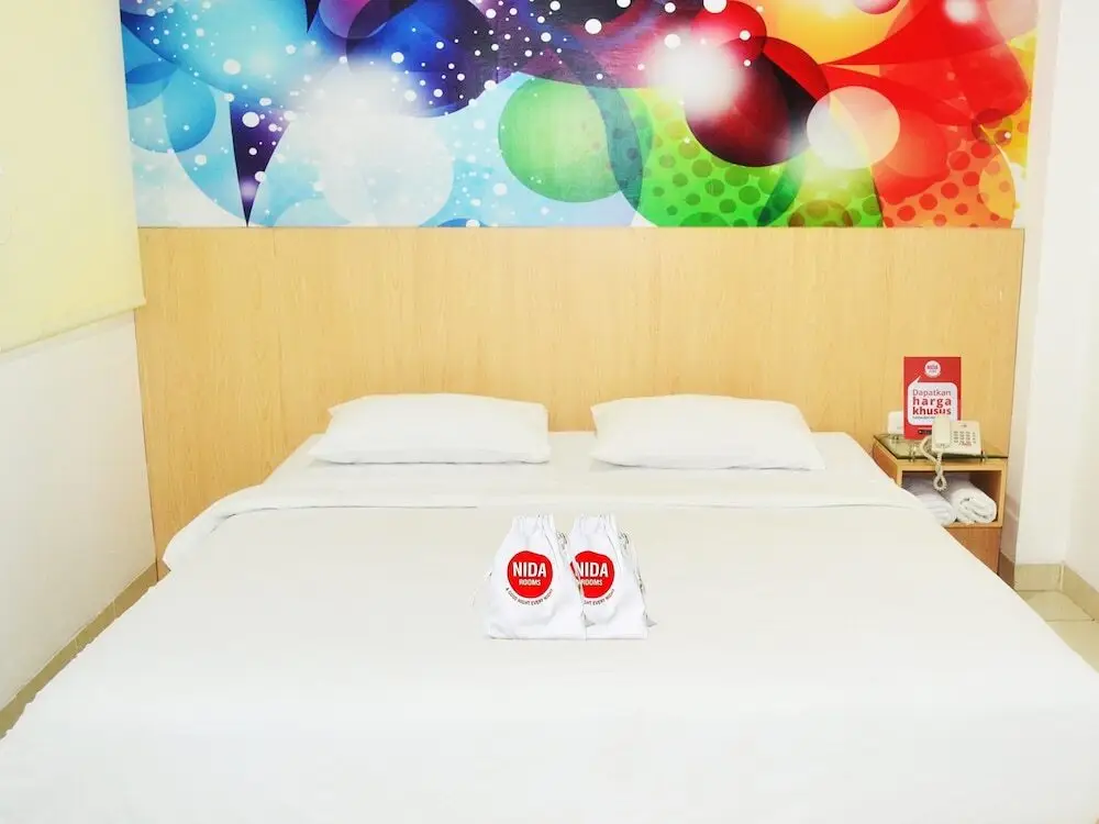 Пеканбару: Nida Rooms Tampan Universitas Riau Hr Subrantas At Mona Plaza Hotel