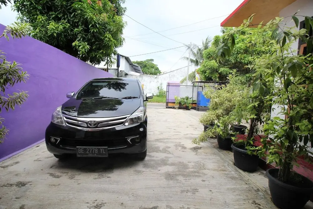 Метро: Airy Ganjar Agung Madiun 2 Metro Lampung