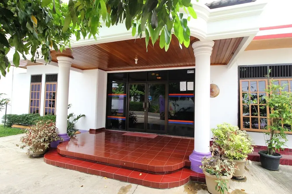 Метро: Airy Ganjar Agung Madiun 2 Metro Lampung