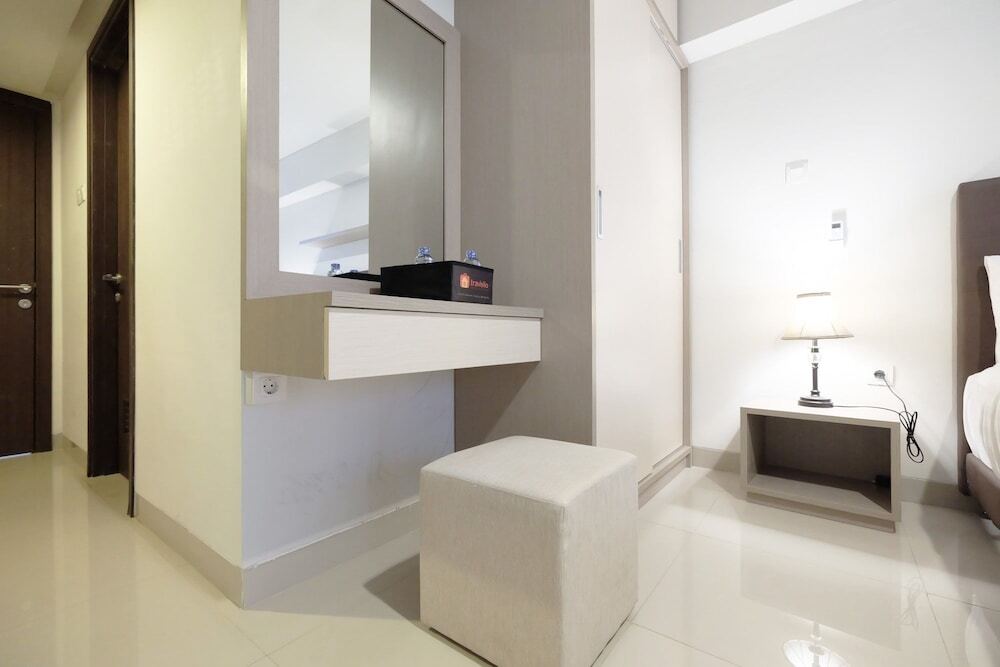 Джакарта: Modern Studio The H Residence near MT Haryono