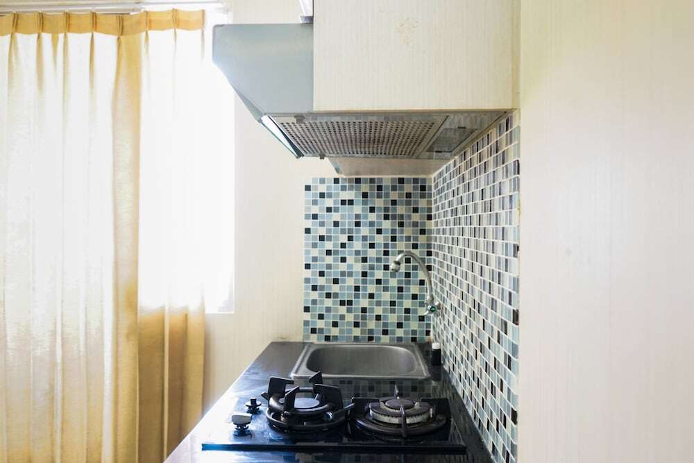 Джакарта: Studio Room @ Kalibata City Apartment