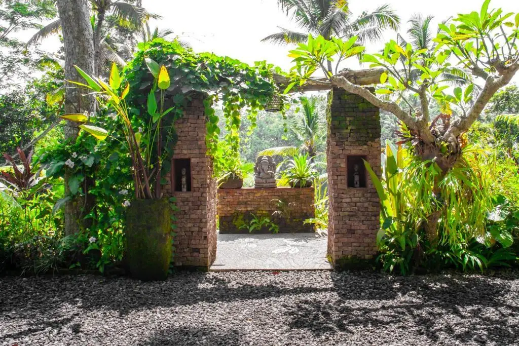 Убуд: Villa Mahadevi Jungle Retreat Joglo 1
