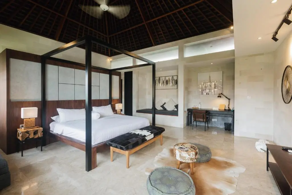 Чангу: Villa Tamarind - NY Loft style Town House, 5min walk to Echo Beach