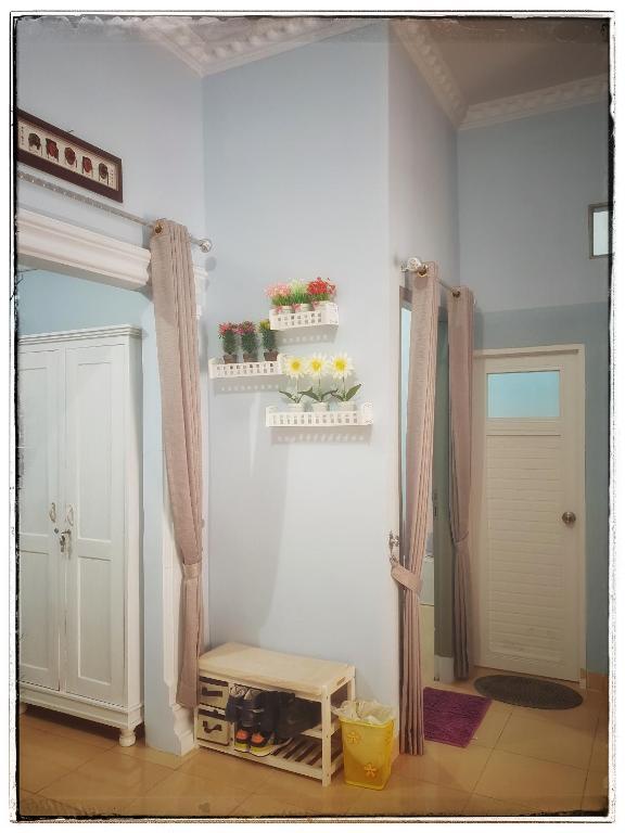 Палембанг: Rumah Ayin Homestay Near Airport