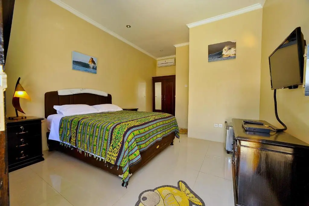 Jerowaru: Wave House Gerupuk South Lombok