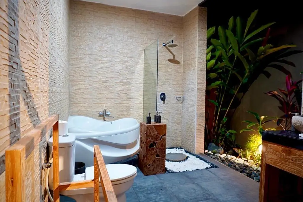Убуд: Homayoon Villa at Bisma - 10 min walking to Ubud center