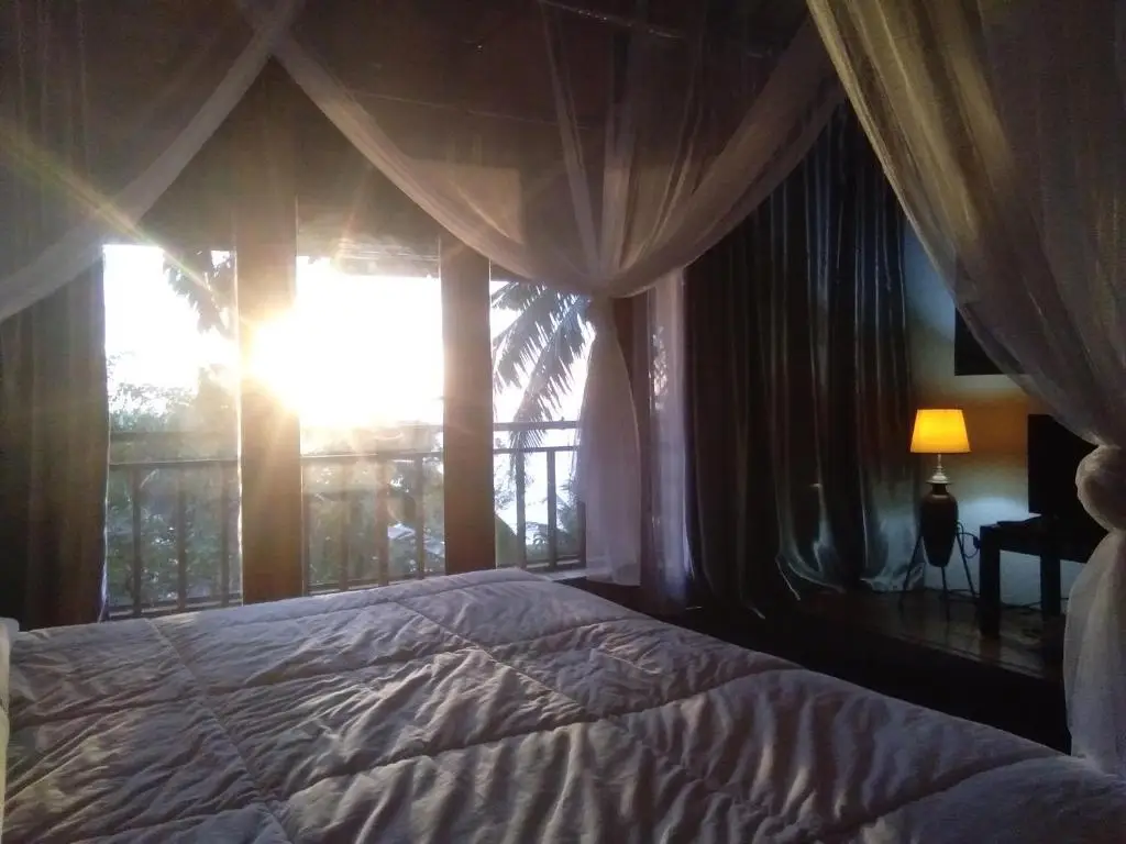 Паданг: Air Manis Hillside Villa Cafe & Resto