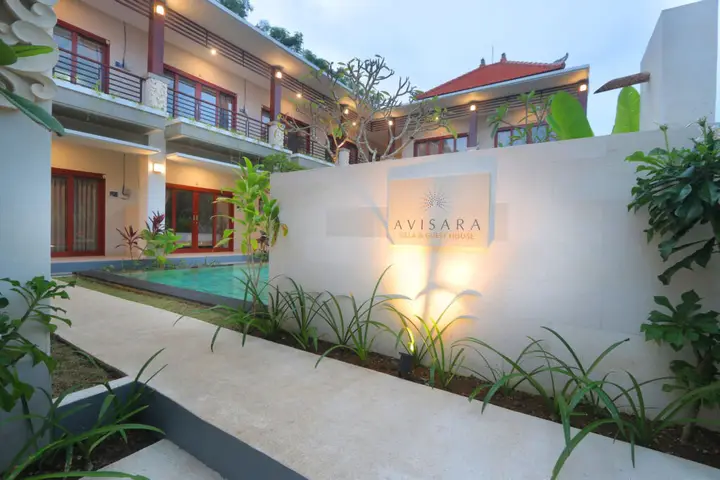 Беноа: Avisara Villa & Guest House