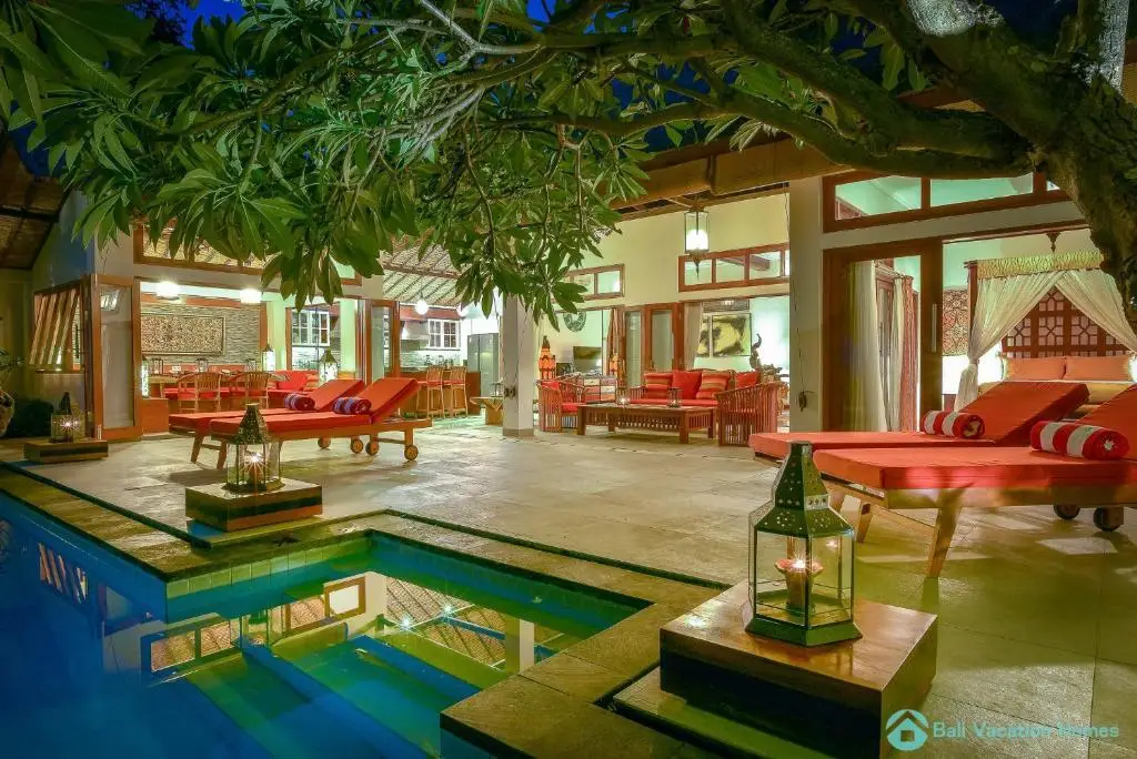 Умеаньяр: Villa Kamboja - Intimate Luxury Lovina Beach Villa