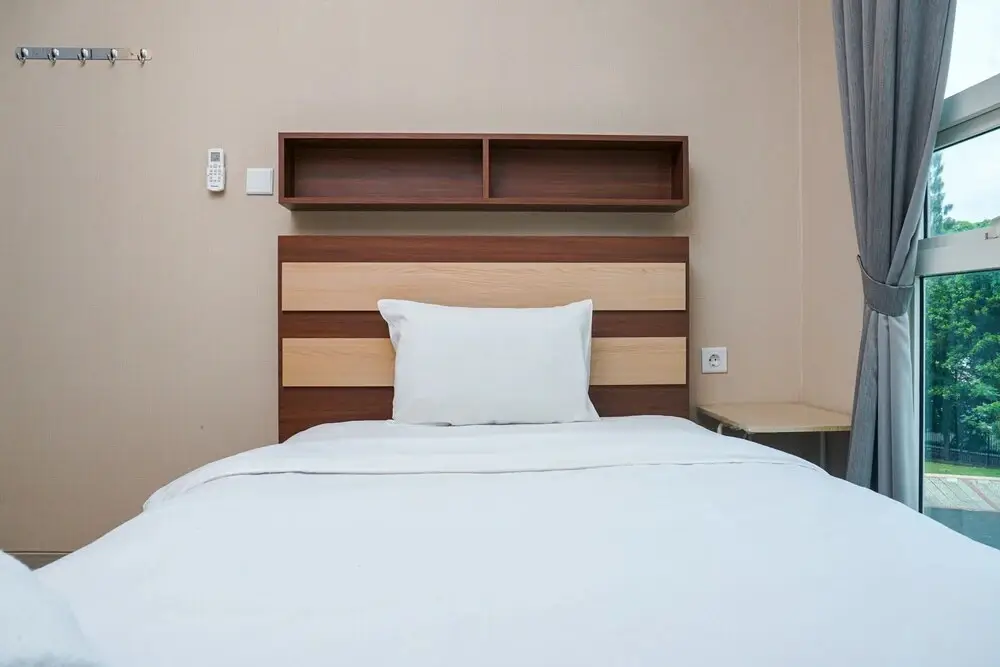 Джакарта: Elegant and Beautiful 2BR at Citra LakeSuites Apartment