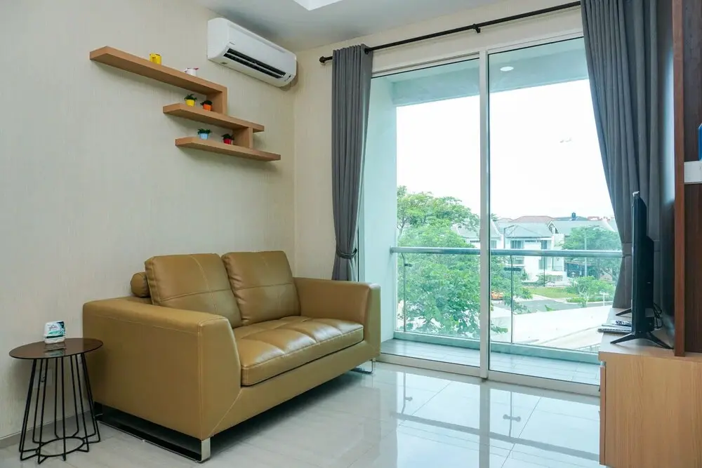 Джакарта: Elegant and Beautiful 2BR at Citra LakeSuites Apartment