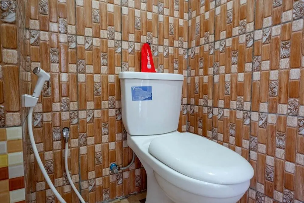 Баубау: RedDoorz near Betoambari Airport Bau Bau