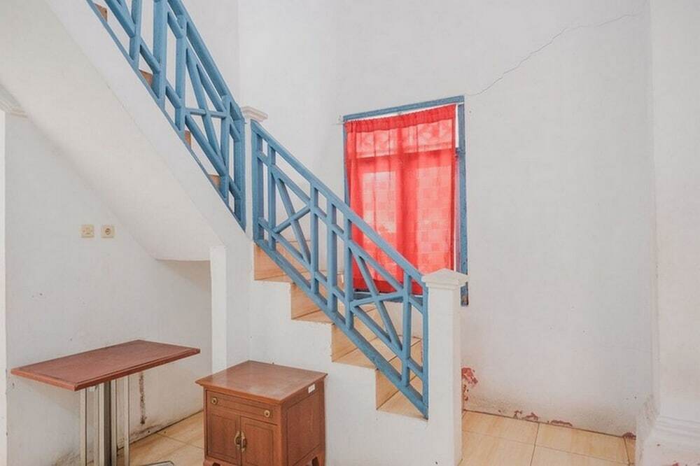 Аньер: (not use) RedDoorz near Pantai Florida Anyer