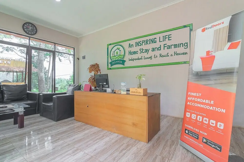 RedDoorz Resort Syariah @ Idelansia Homestay Ciater — фото 1