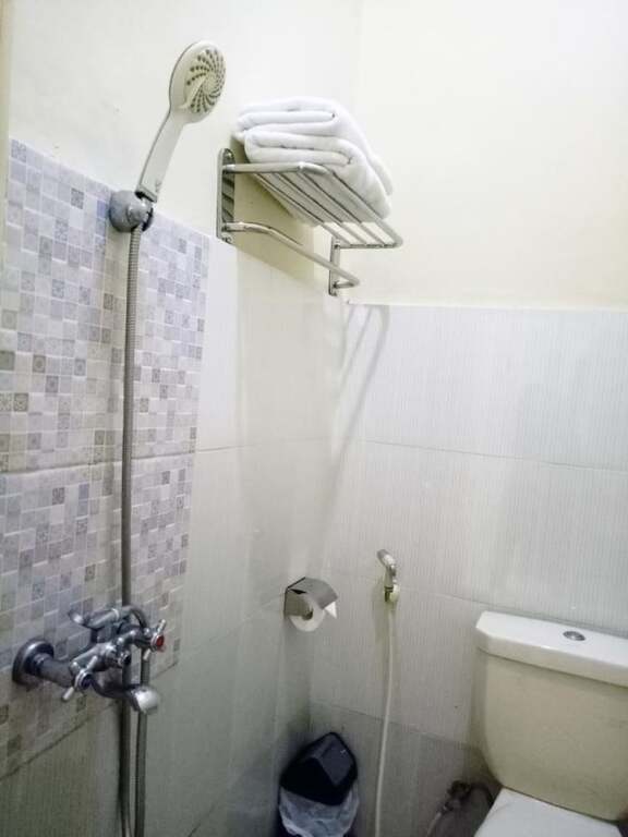 Богор: Bakom Inn Syariah Ciawi - Bogor, Standard Double Room 5