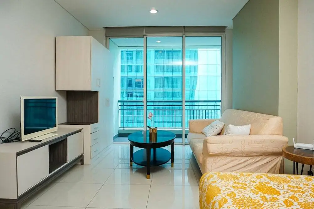 Джакарта: 2BR Apartment at Central Park Residence near Mall