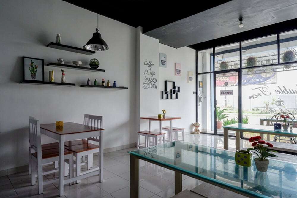 Пурвокерто: Urbanview Hotel Double Tree Purwokerto