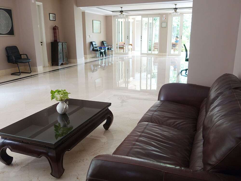 Джакарта: Saffron Suites Syariah