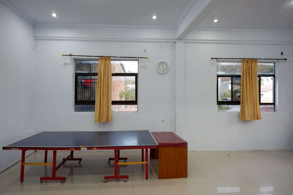 Баубау: RedDoorz near Kamali Beach Bau Bau