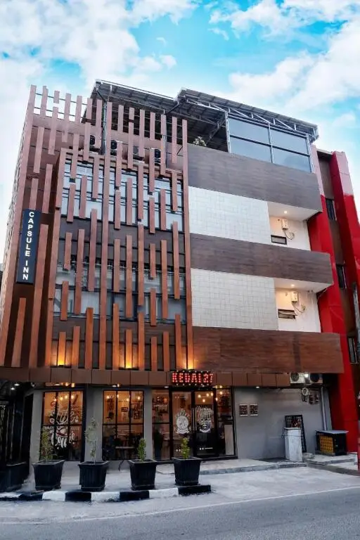 Медан: RedDoorz Hostel @ Capsule Inn Medan