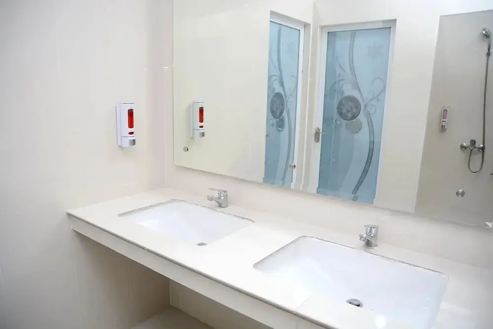 Медан: RedDoorz Hostel @ Capsule Inn Medan