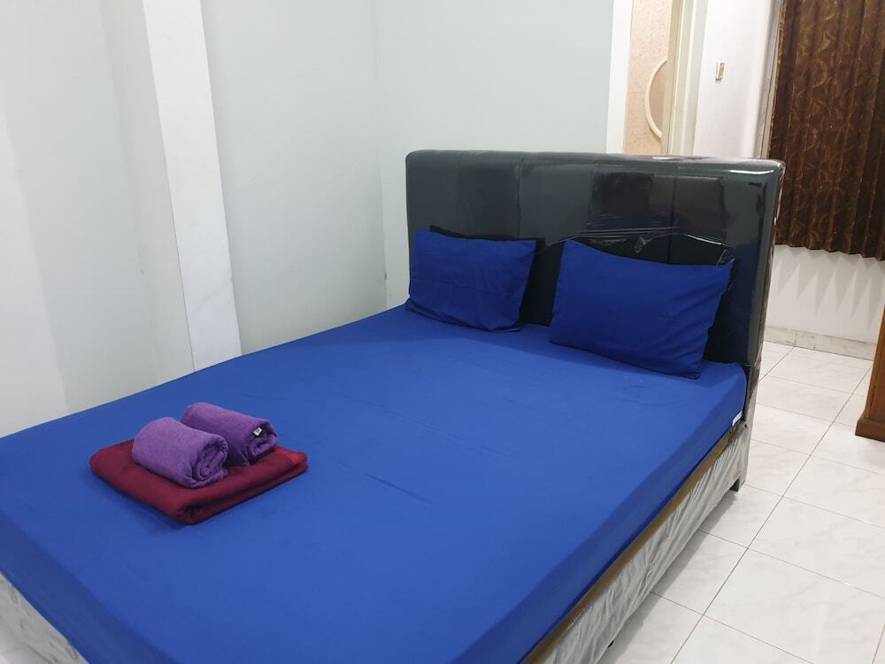 Джакарта: Residence Mudham 75